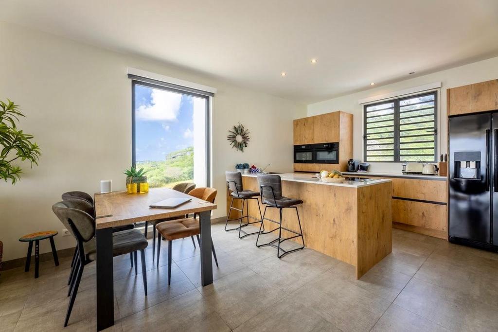 Coral Estate Ocean View Apartments Βίλλεμσταντ Εξωτερικό φωτογραφία